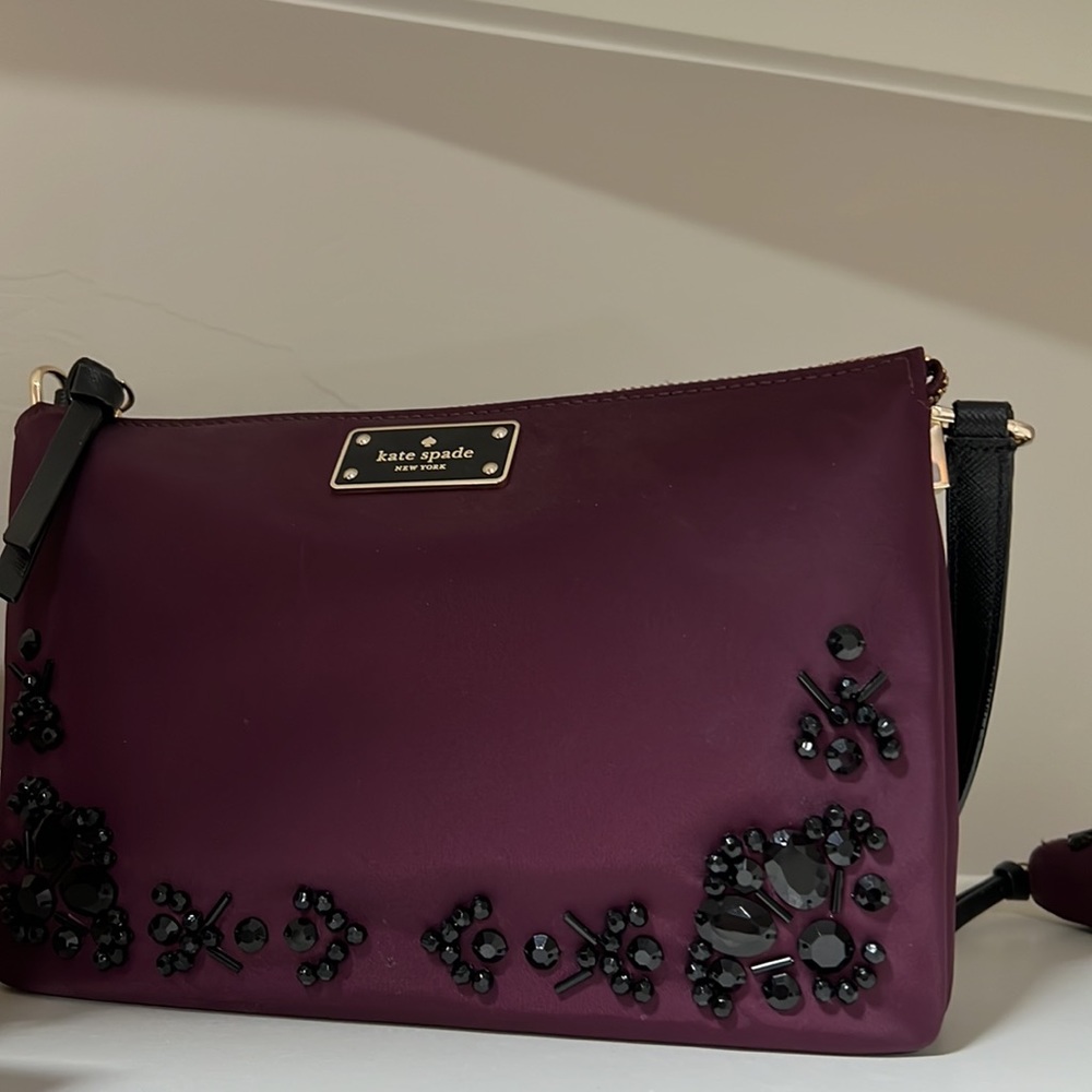 Burgundy Kate spade crossbody - Picture 2 of 4